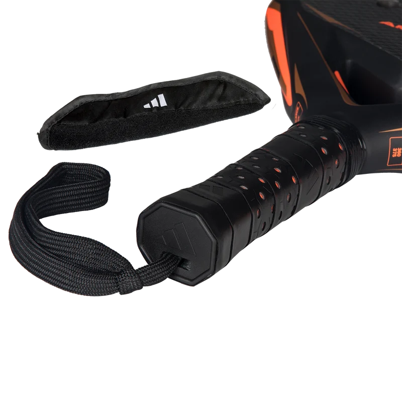 Adidas Arrow Hit CTRL 2026