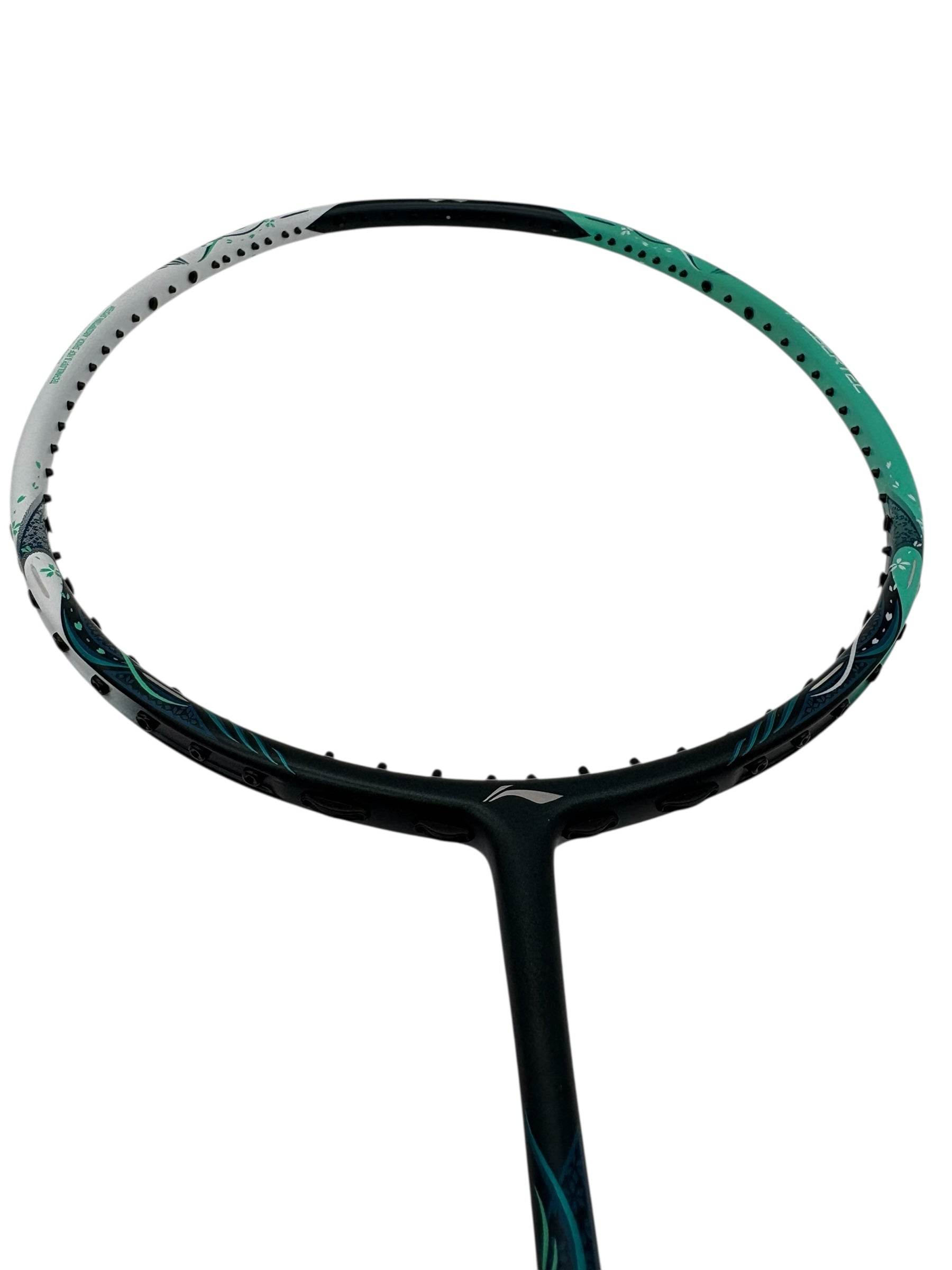 Li-Ning HalberTec 6000 5U - Axelblu Ltd